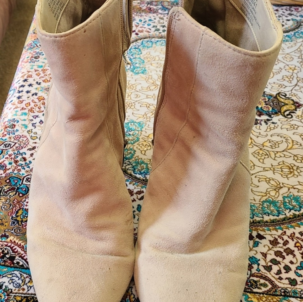 Vince Camuto Women's Enverna Ankle Boot Size 9½